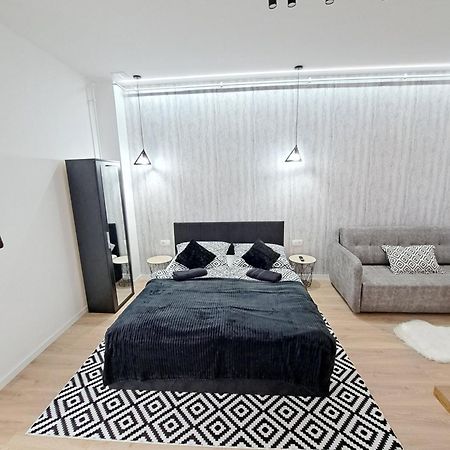 Belvarosi Lux Apartman Vásárosnamény الغرفة الصورة